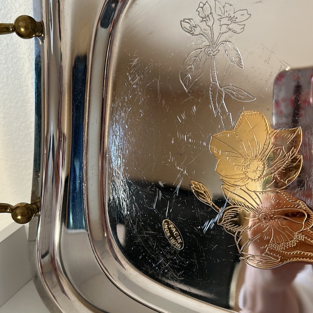 Elegant Silver Tray with Gold Floral Design - Picture 4 of 9